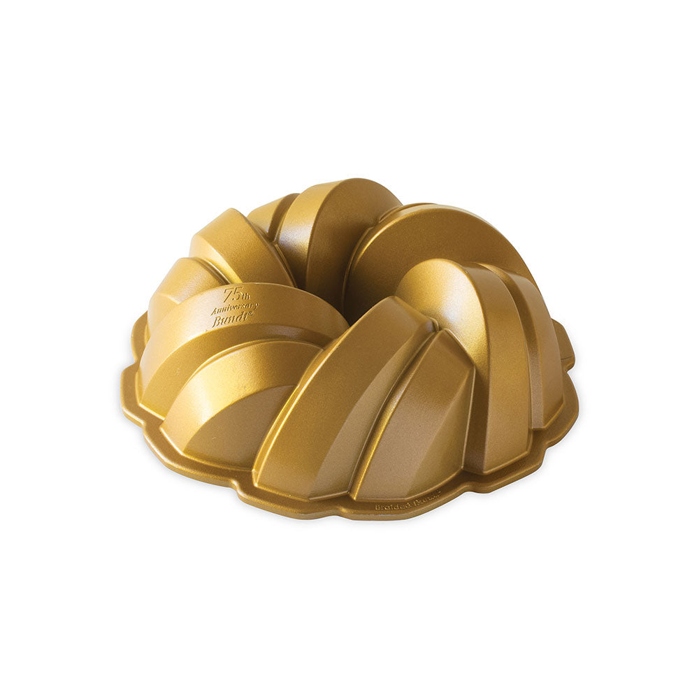 Nordic Ware 75th Anniv flätad Bundt Pan